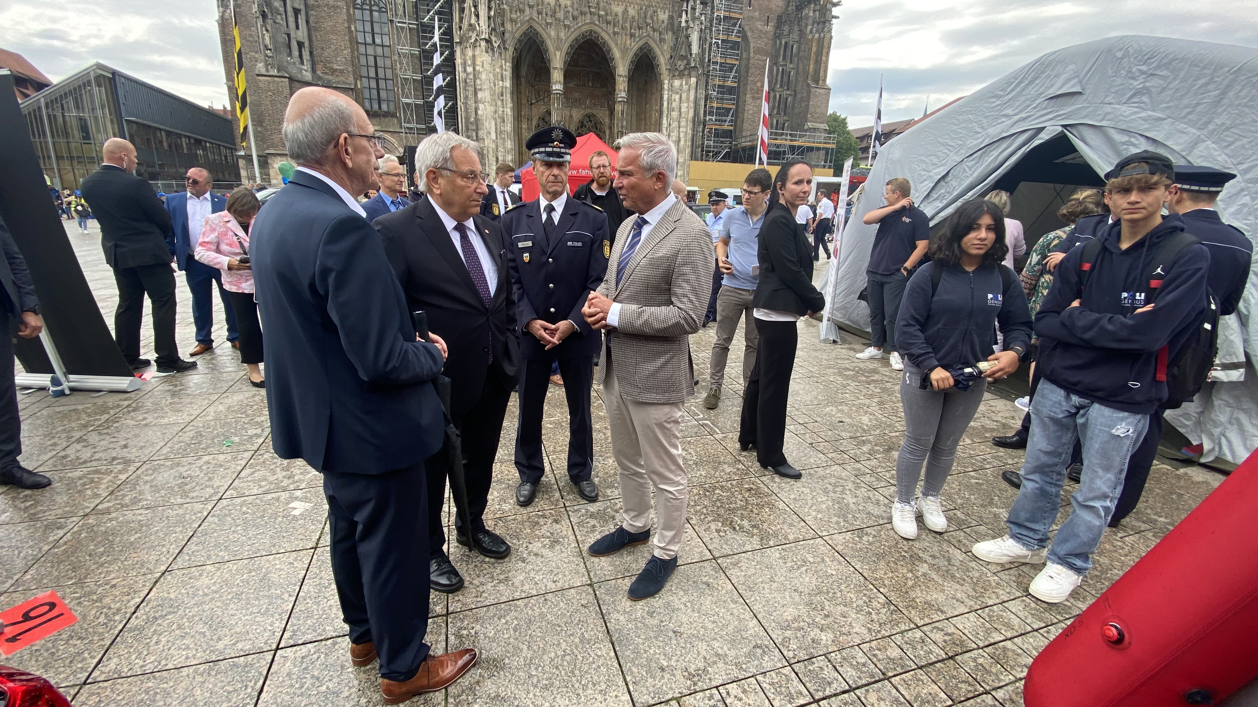 Präsident Helmut Trentmann, mit Innenminister Thomas Strobl und Geschäftsführer Württemberg Werner Wiesenfarth