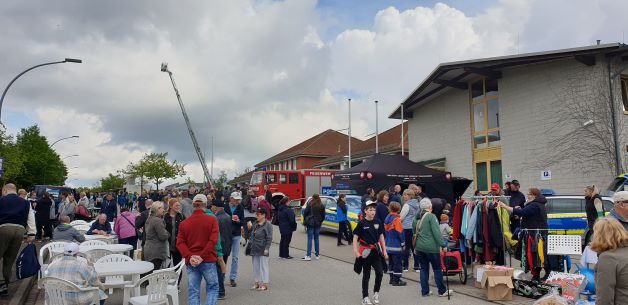 Das Straßenfest war gut besucht.